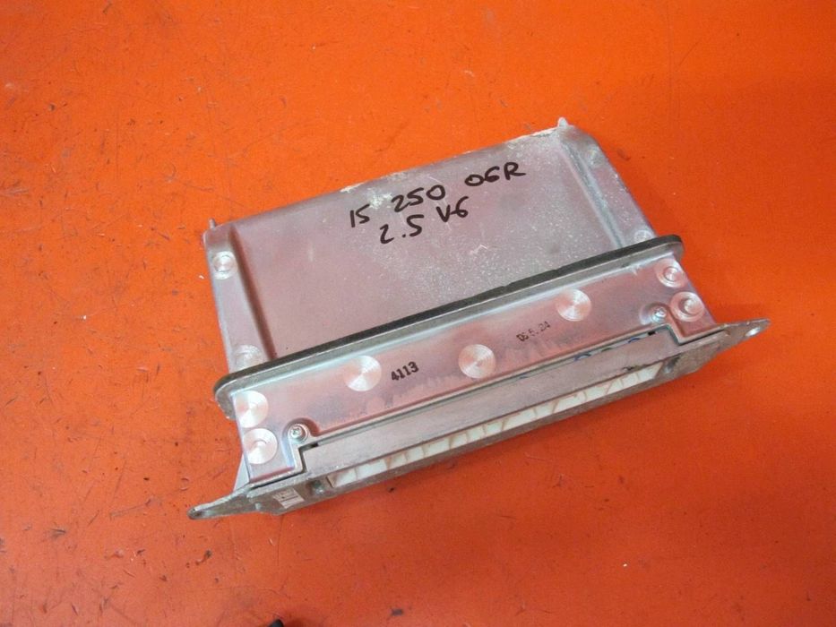 lexus is ii 2 250 2.5 v6 gse20 4gr-fse sterownik komputer 89661-53600