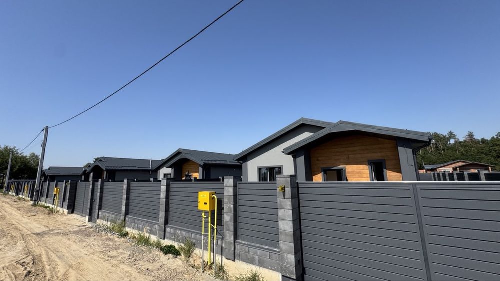 Будинок у Ворзелі з гарною ділянкою . Газовий котел у подарунок!