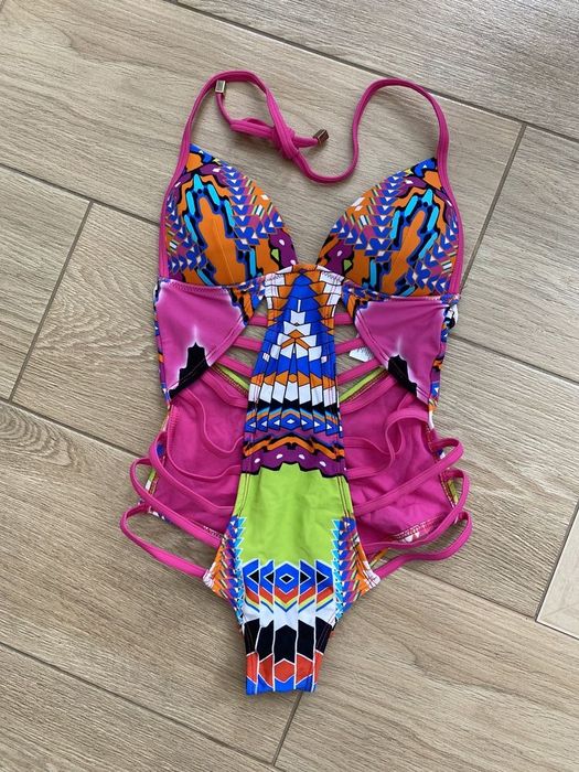 Купальник сдельный