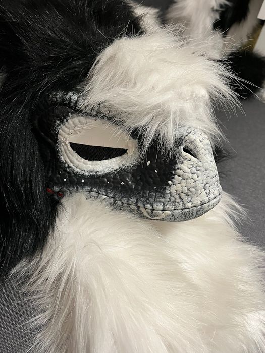 Furry fursuit dino mask