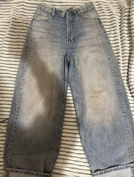 Джинси zara,s-m.