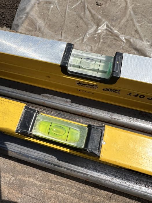 Продам 2 строительных уровня topex, modeco