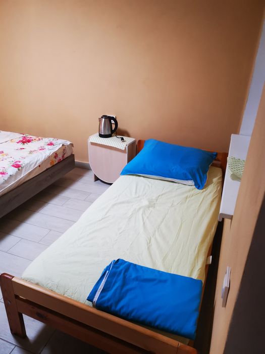 Здам Житло подобово. Кімнати на 2-3 осіб.