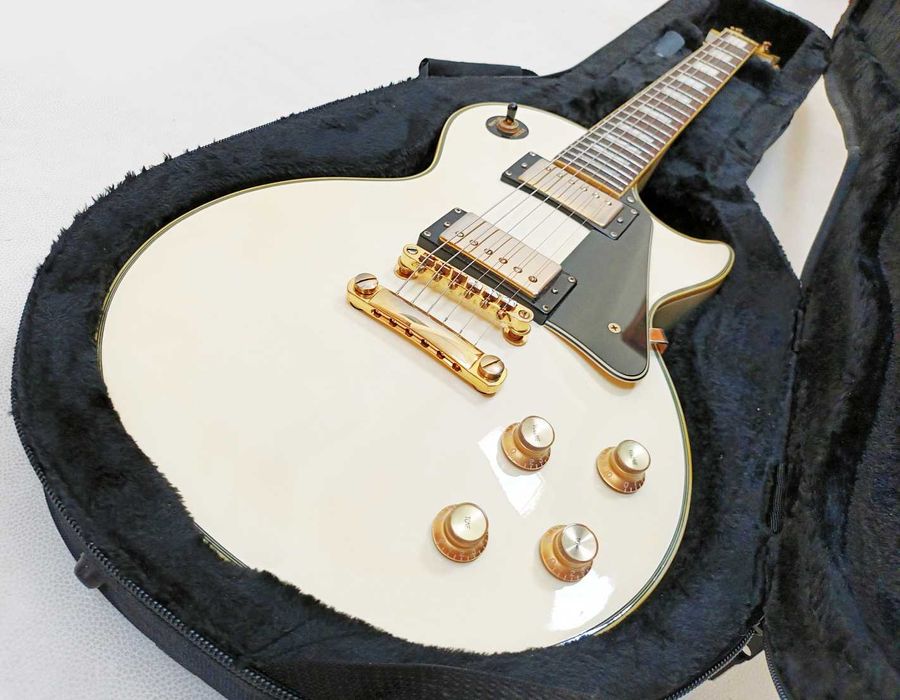 Epiphone Les Paul Custom - Alpine White - c/ estojo Gator