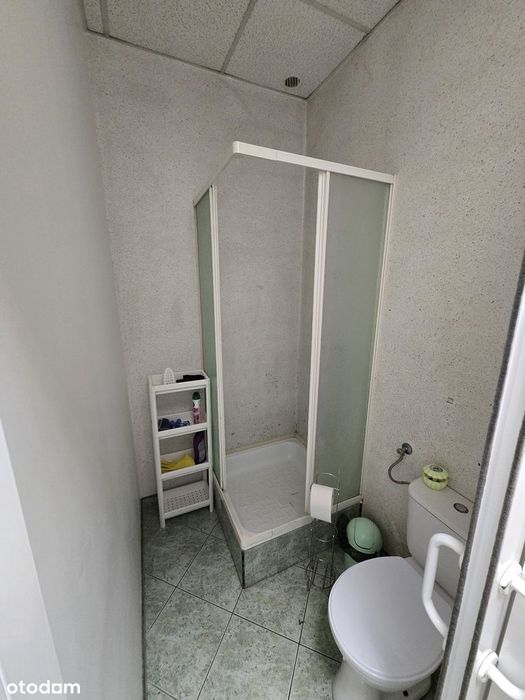 Wynajmę biuro z magazynem