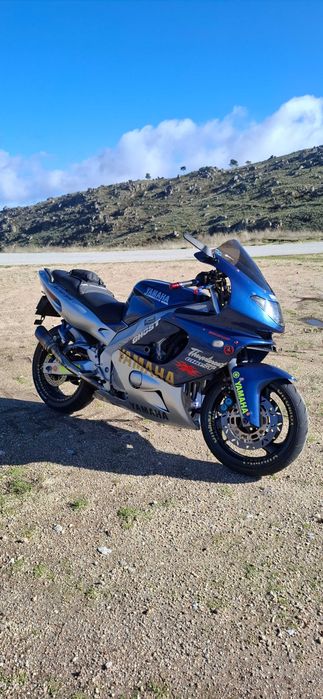 Yamaha yzf600r thundercat
