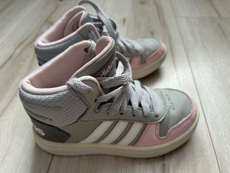 Кросівки хайтопи adidas для дівчинки