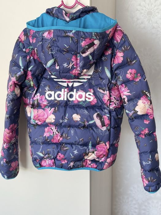 Курточка adidas -11-12 років