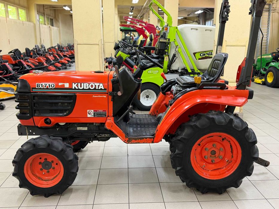 Traktorek Mini traktor Ciągnik Kubota B1710 Wspomaganie kierownicy 848 Motogodzin