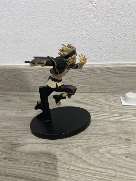 Action Figure Asta- Black clover