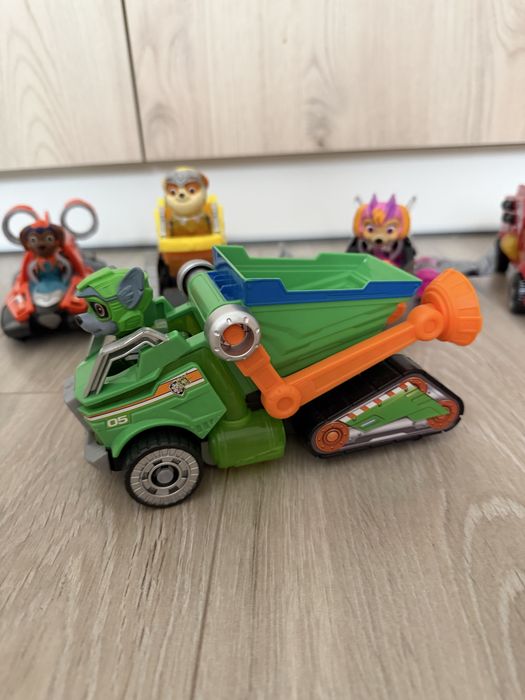 Ігровий набір Paw Patrol автомобіль-трансформер з водієм