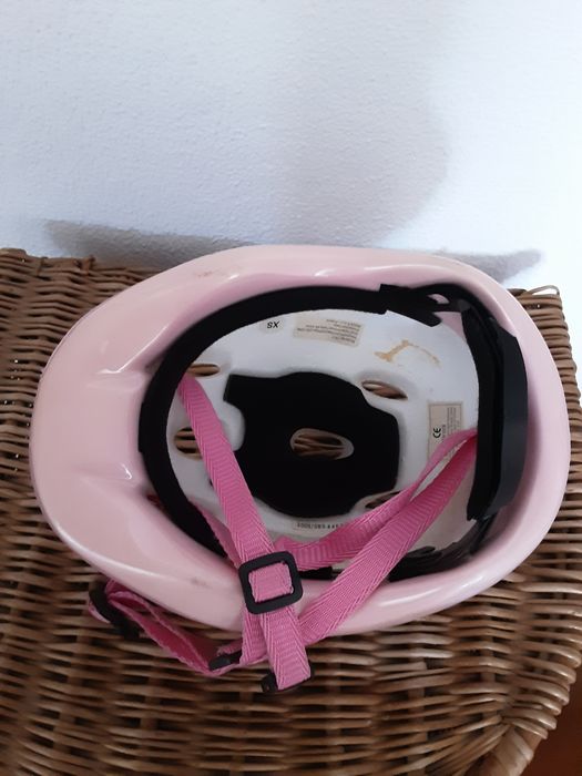 Capacete da Barbie