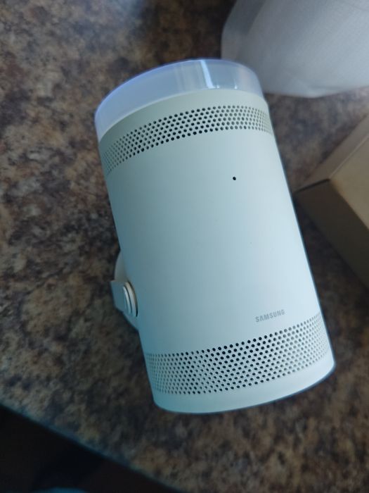 Проектор Samsung The Freestyle + защитный кейс в подарок