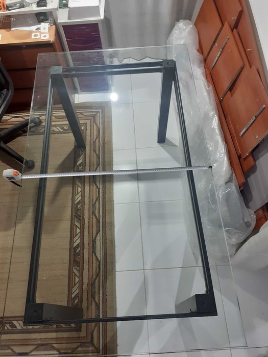 Mesa com cadeiras