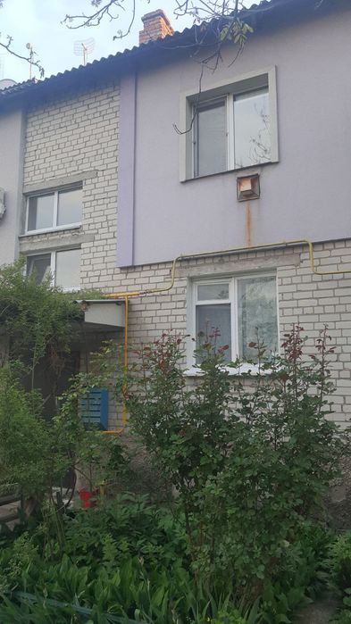 Однокімнатна квартира з газовим індивідуальним опаленням