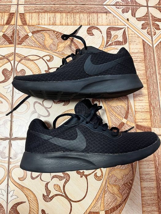 Продам красівки Nake