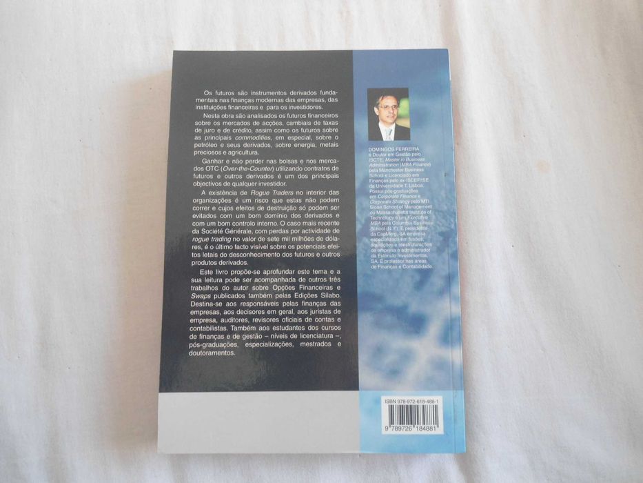 Futuros e outros derivados por Domingos Ferreira
