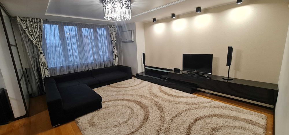 Здам 3к.кв. вул.Срібнокільська 1, Корона. М.Позняки