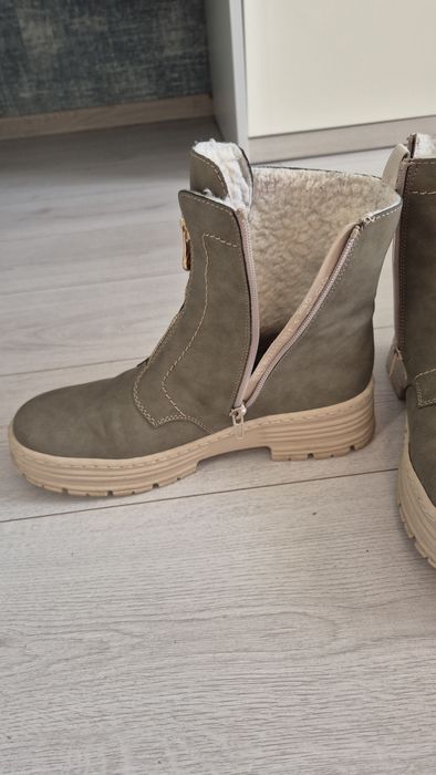 Зимние женские ботинки Rieker