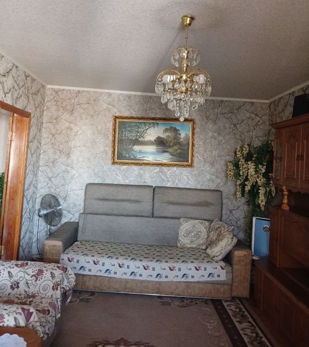 Продам 3-х кімнатну квартиру. метро  Харківська.