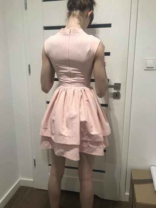 Sukienka elegancka, XS, pudrowy róż na komunię, wesele