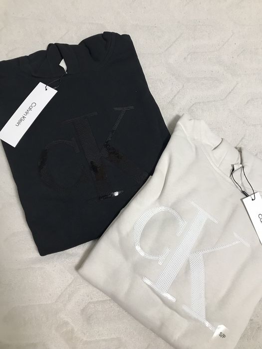 Продам флісові жіночі костюми Calvin Klein