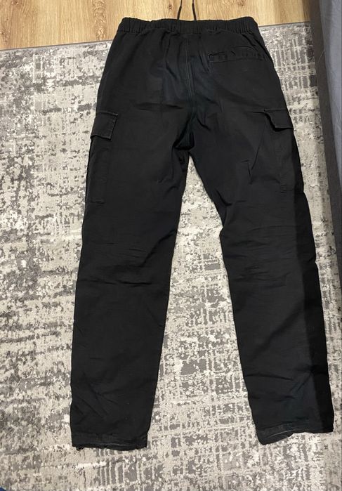 Bershka Joggery rozmiar S stan bardzo dobry