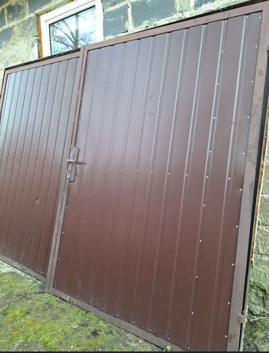 Brama Garażowa Brązowa