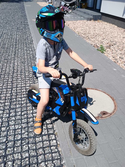 Motorek elektryczny dla dzieci