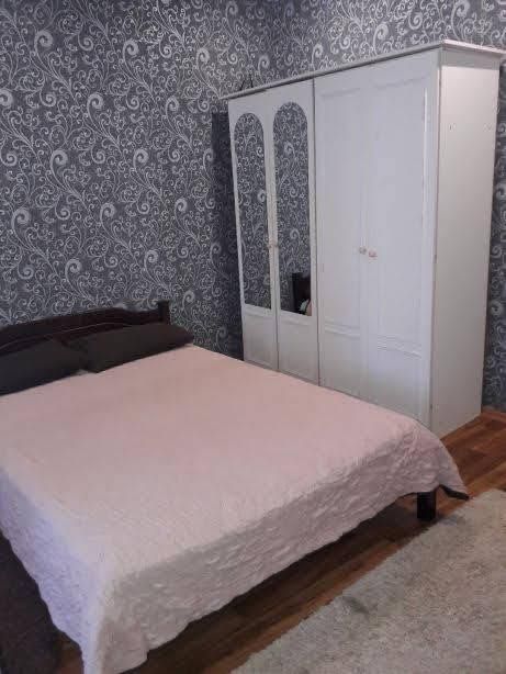 1 кім.кв Театральна,Миколаївська,пр.Богоявл,авто/жд5 хв,газ.колонка,го