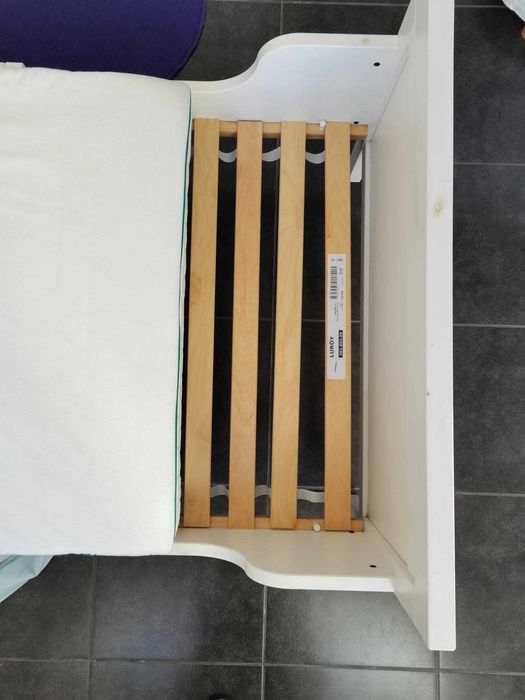 Cama criança e extras