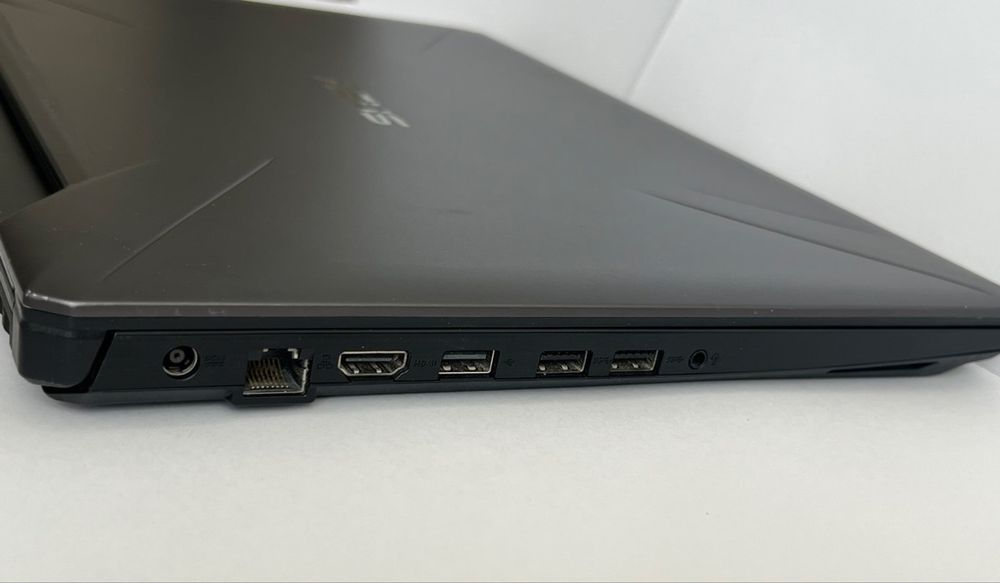 Asus Tuf FX505DU. Ryzen 5 | 32GB RAM | GTX 1660Ti 6GB | SSD 512GB