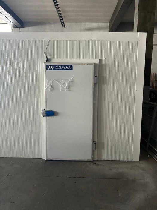 Câmara Frigorífica Usada - Óptimo Estado com Garantia FRILUX