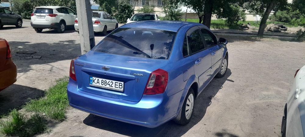 Продам шевролет лачетті