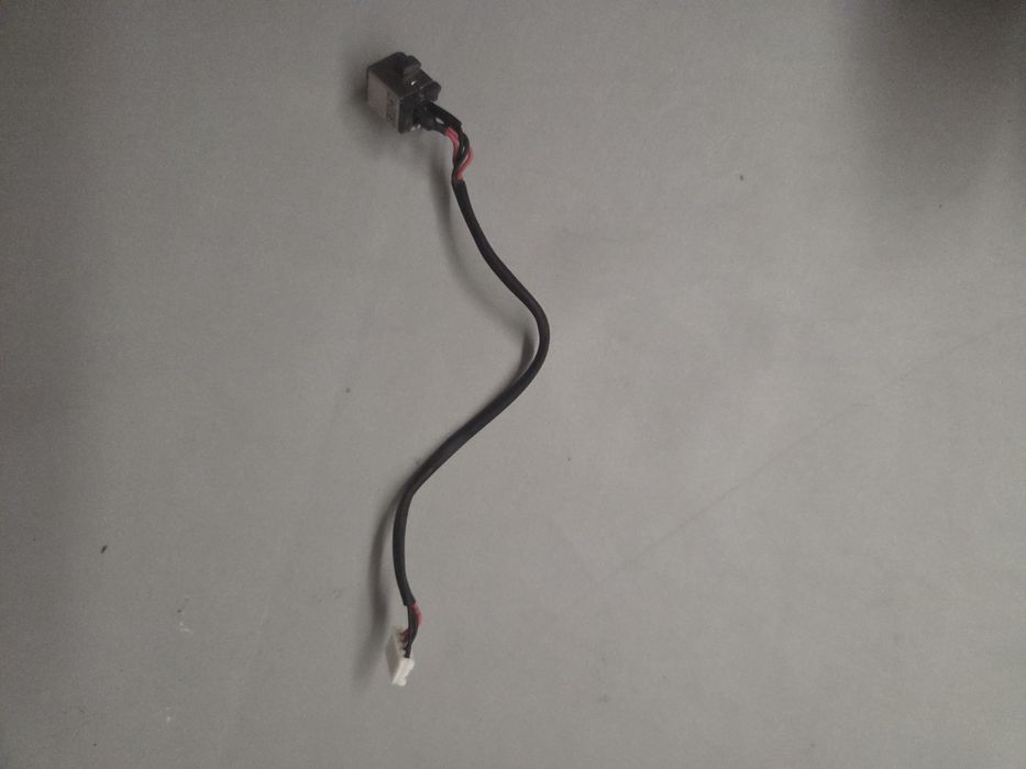 Sprzedam sprawny gniazdo zasilania do laptopa ASUS X55A