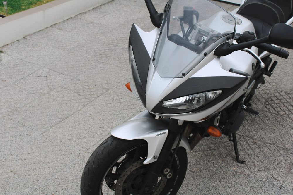 Yamaha Fazer 600cc – 76.144 km