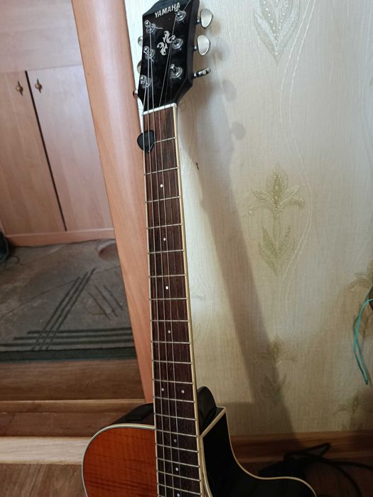 8700 грн электроакустическая гитара Yamaha apx 600 (только по Николаеву)