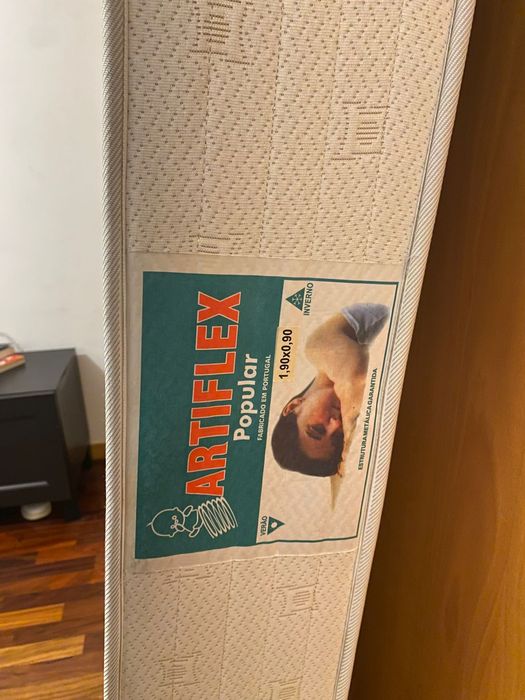 2 Colchões de solteiro