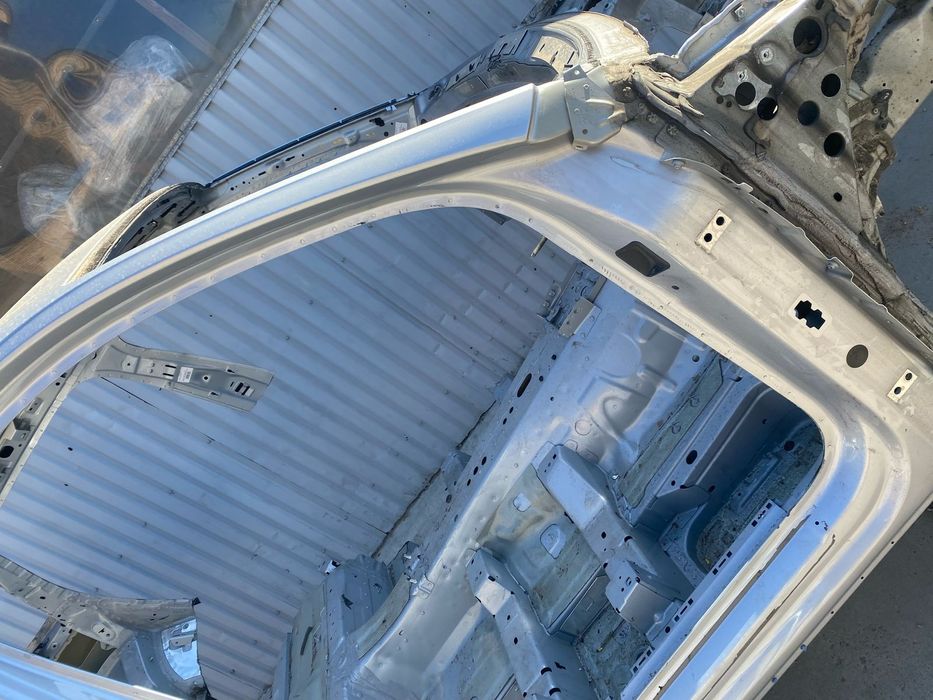 Кузов Четверть Права Ланжерон Ауді Кю7 4М Audi Q7 4Л Розборка