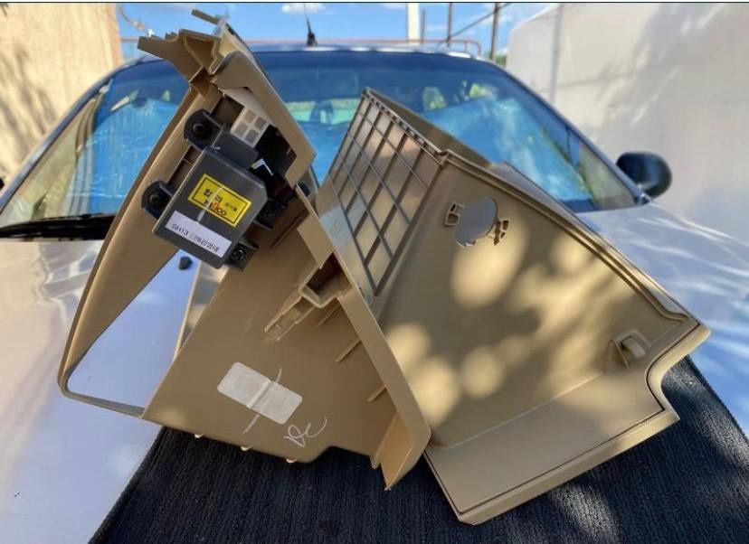 Бардачок на Hyundai Elantra MD оригинал