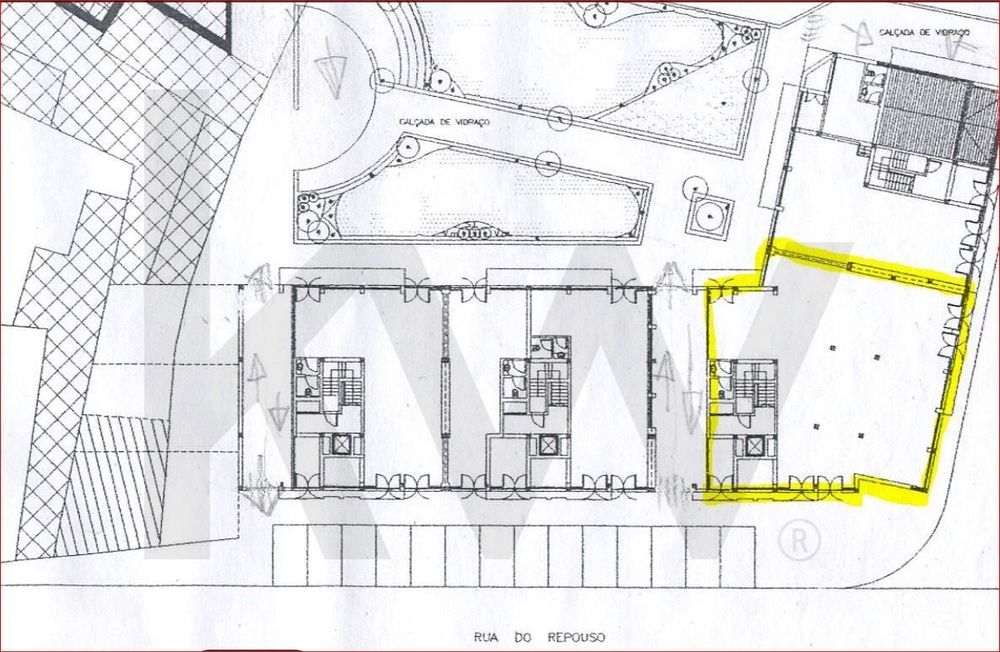 Pastelaria e Padaria com fabrico próprio, para trespasse, em Esgueira,