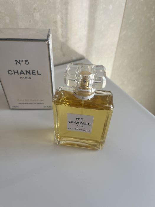 Chanel n5 perfum