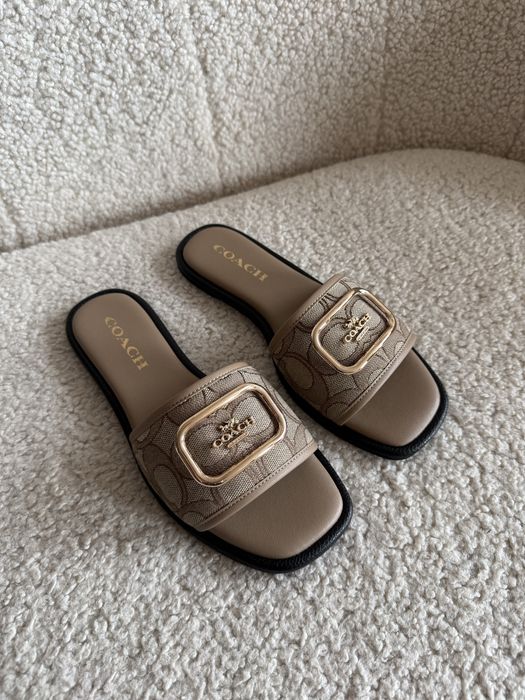 Тапочки шльопанці Coach 37,39p