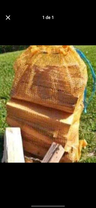 Lenha de eucalipto seca