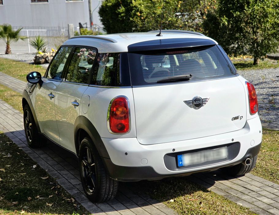Mini Countryman ONE D  NACIONAL