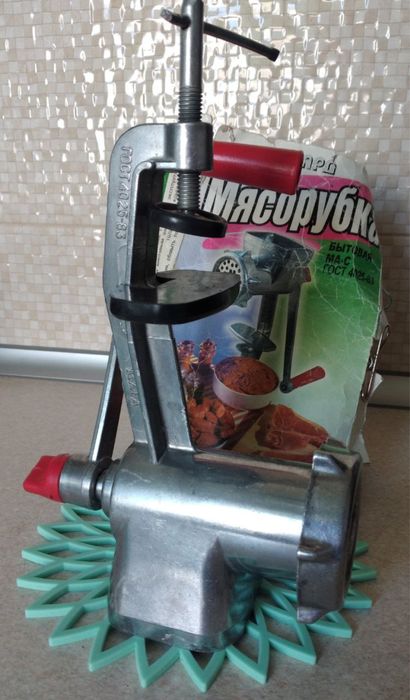 Мʼясорубка виробництво СССР
