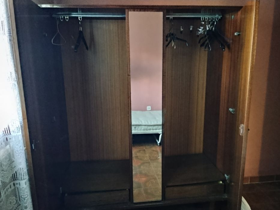 Roupeiro de 2 portas