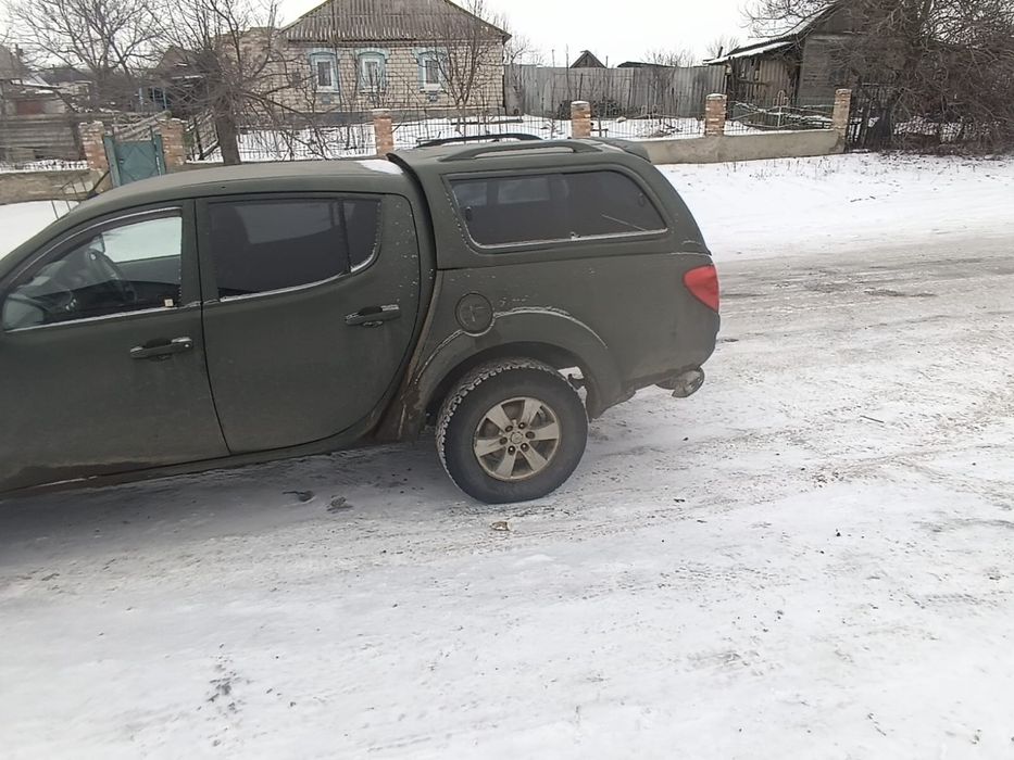 Продам  Міцубіші Л200