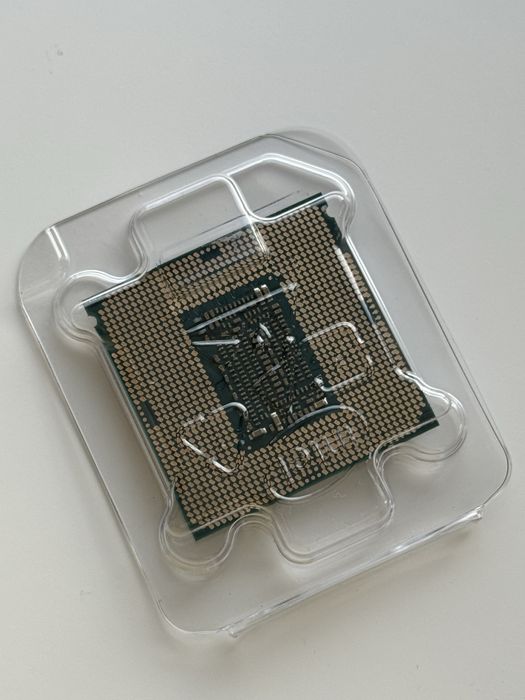 Процесор Intel Core i5-8400