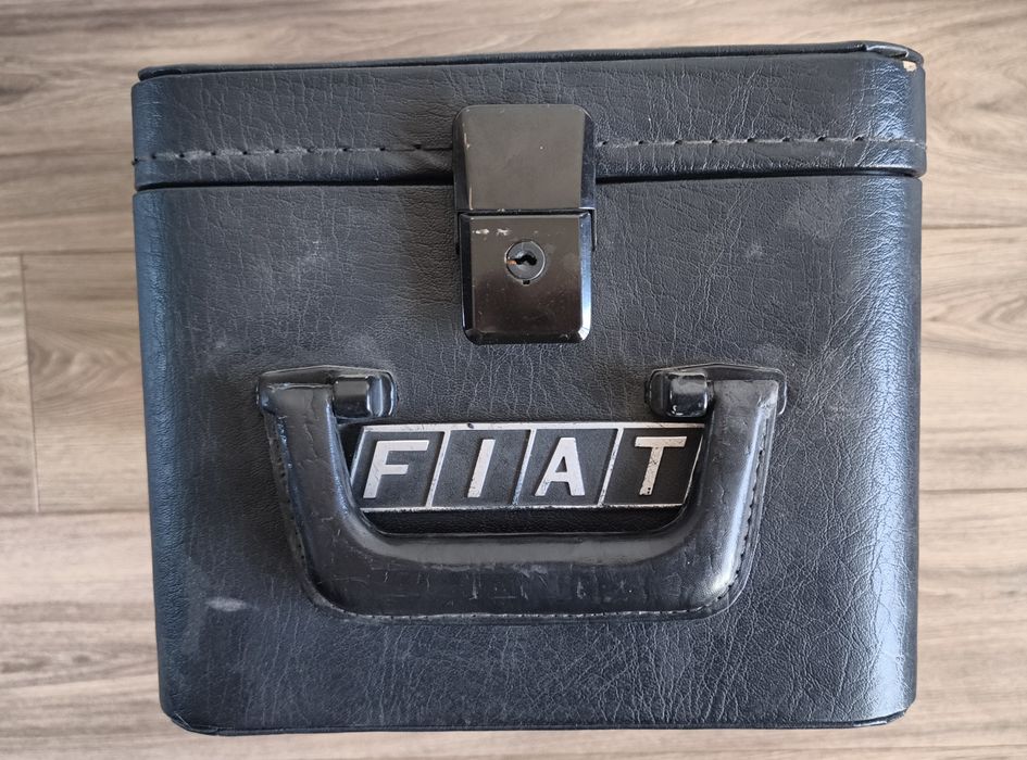 Zabytkowa skrzynia walizka serwisowa warsztatowa FIAT rarytas ASO